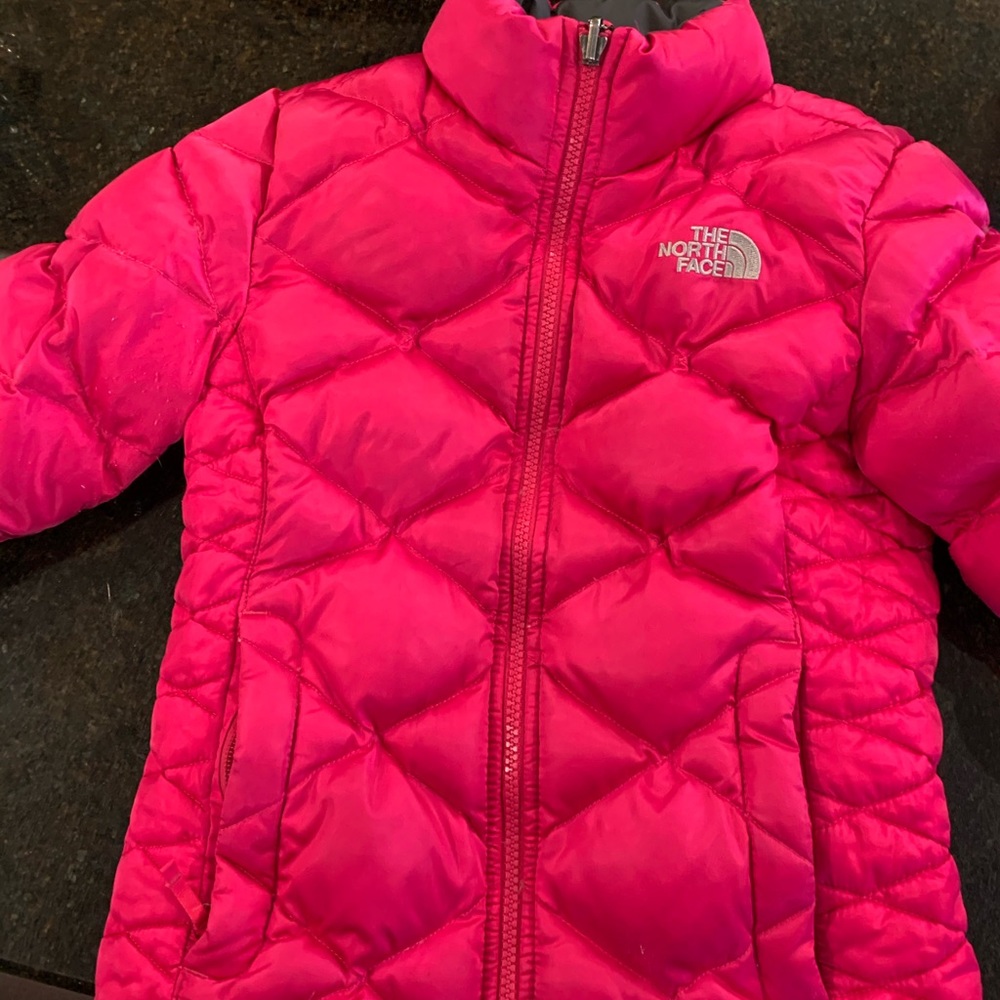 Girls North Face heavy puffer coat!